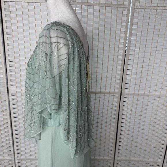 NWT. J Kara Women's Geometrical Beaded V-Neck Capelet Dress - Picture 8 of 13